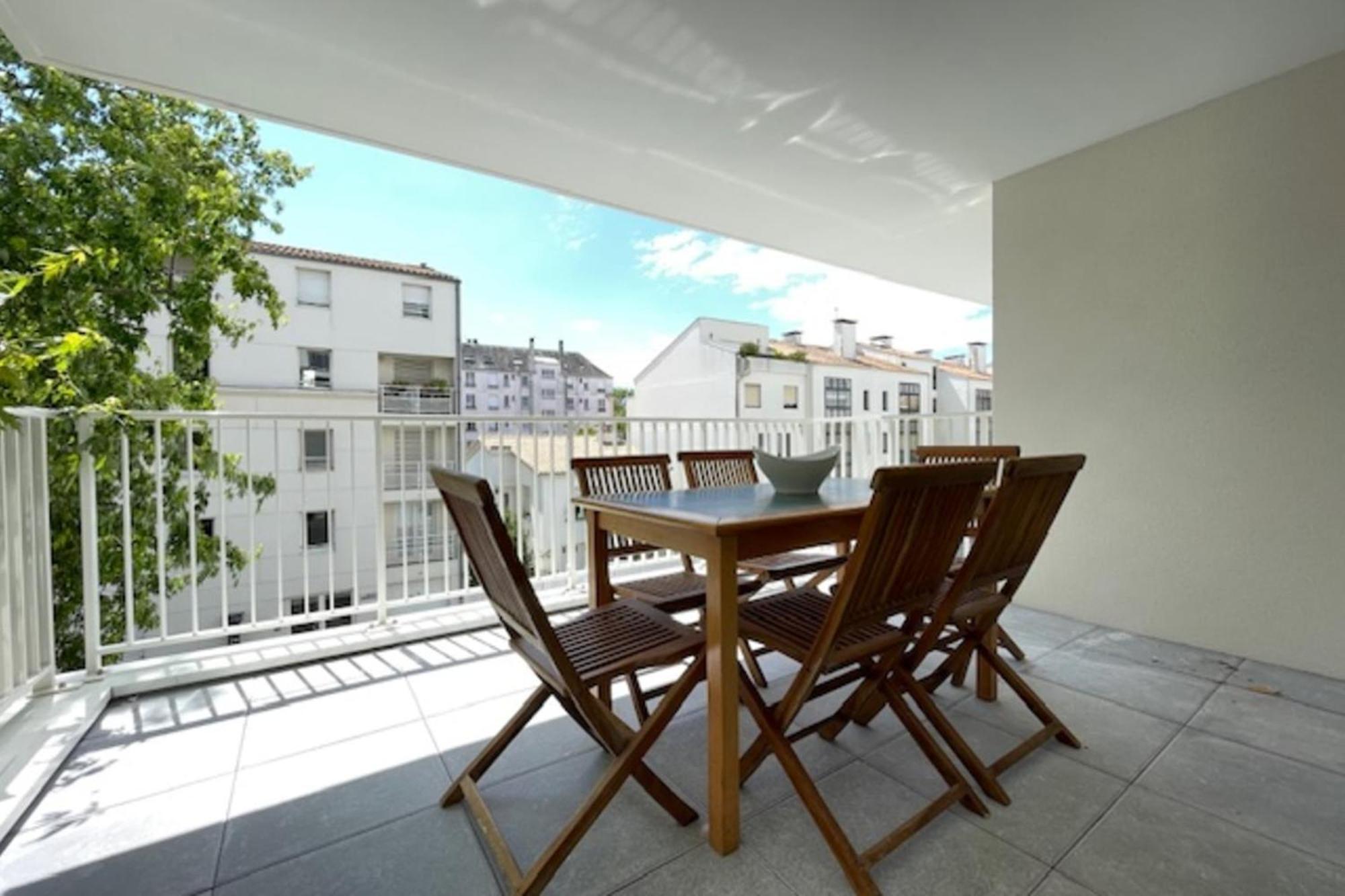Apartment New T4 Near The Old Port Of La Rochelle *
